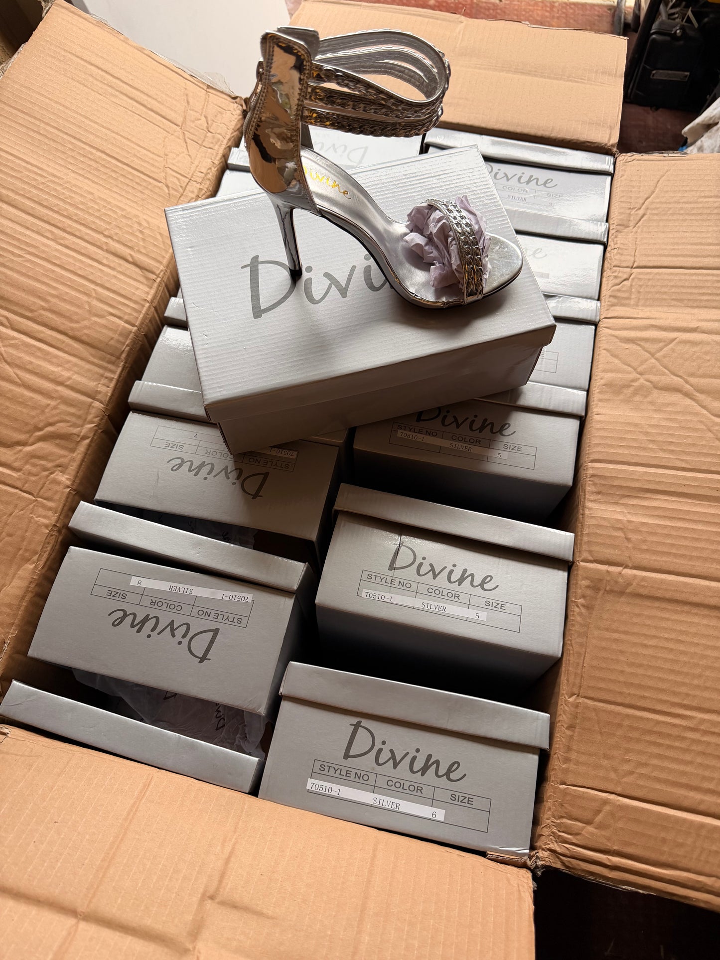 Mix of 20 pairs 10cm women heels